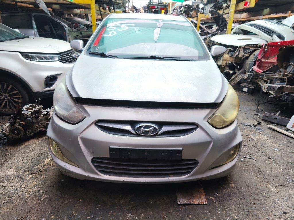 QUINTA RUEDA Hyundai ACCENT RB  USADA
